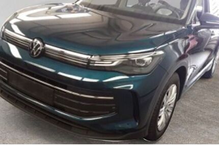 VW Tiguan 11.123 km 33.790 &euro; Lemgo 32657