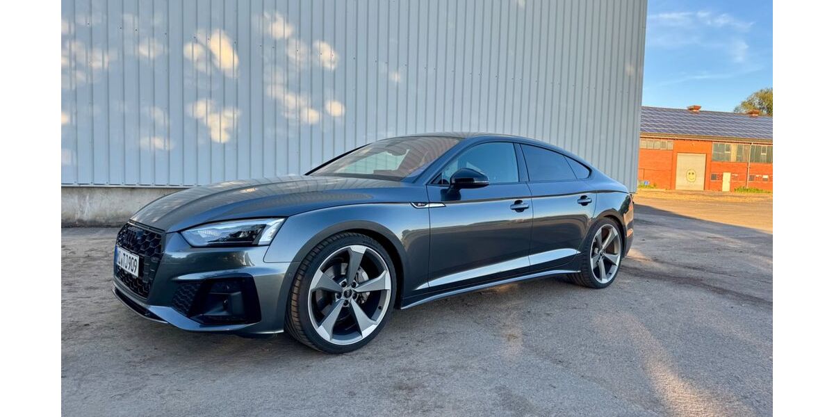Audi A5 71.690 km 33.950 &euro; Petershagen 32469
