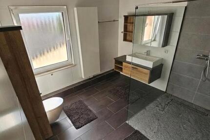 Wohnung Uchte - 7 Zimmer, 170 m&sup2;, 980&euro; | Angebot:25560772