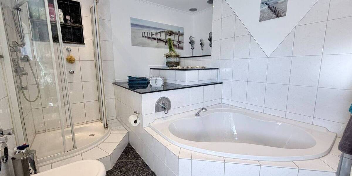 Mehrfamilienhaus, Wohnhaus Bad Salzuflen Ehrsen-Breden - 8 Zimmer, 303 m&sup2;, 399.000&euro; | Angebot:26902858