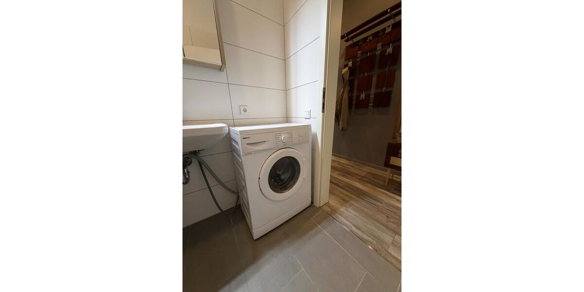 Etagenwohnung Porta Westfalica - 5 Zimmer, 200 m&sup2;, 290.000&euro; | Angebot:26618121