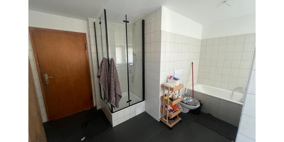 Dachgeschoßwohnung Hessisch Oldendorf - 3.5 Zimmer, 86 m&sup2;, 850&euro; | Angebot:26387242