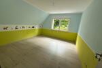 Maisonettenwohnung Hüllhorst - 8 Zimmer, 244 m&sup2;, 2.140&euro; | Angebot:26517468