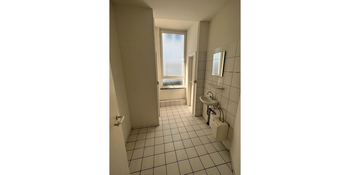 Gewerbeobjekt Herford - 2.700&euro; | Angebot:11138105