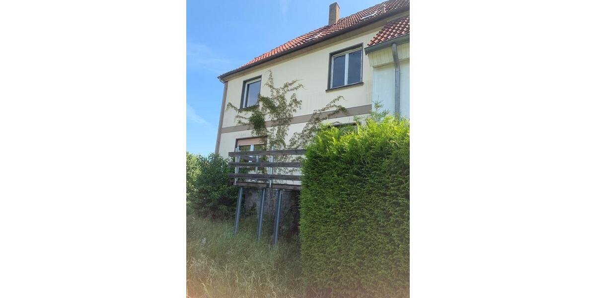 Einfamilienhaus Kalletal - 9 Zimmer, 284 m&sup2;, 140.000&euro; | Angebot:26891929