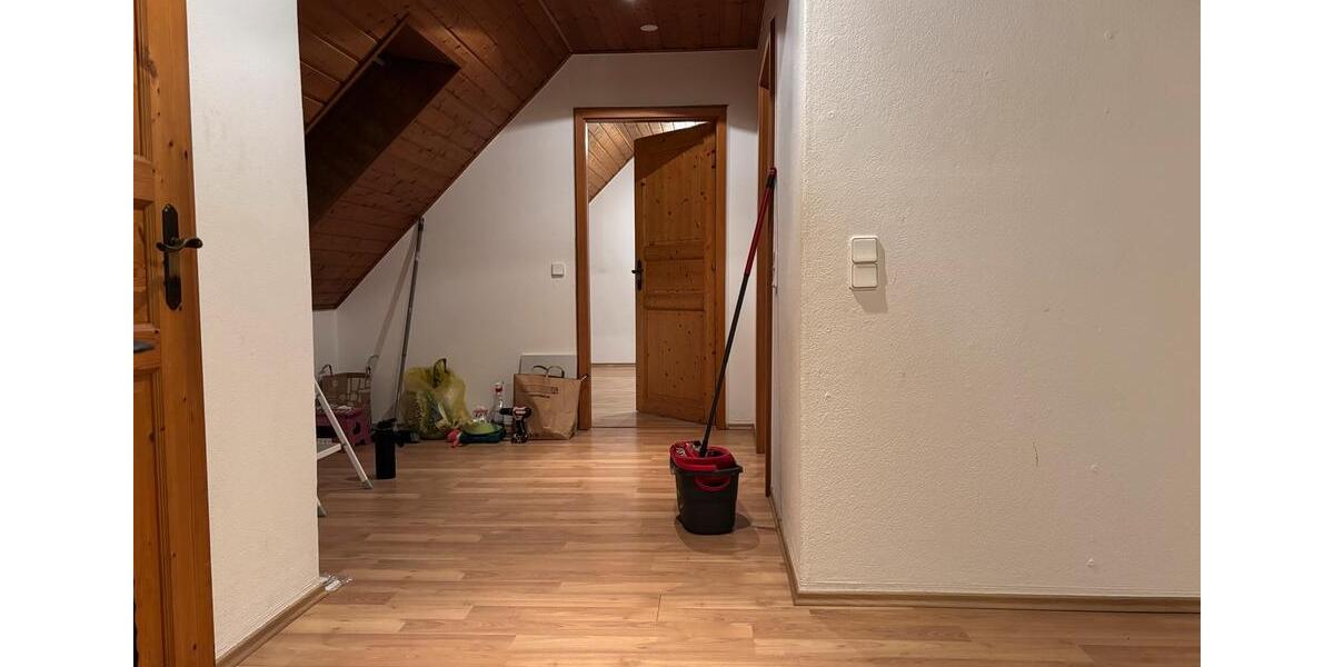 Maisonettenwohnung Kirchlengern - 3 Zimmer, 120 m&sup2;, 890&euro; | Angebot:26341703