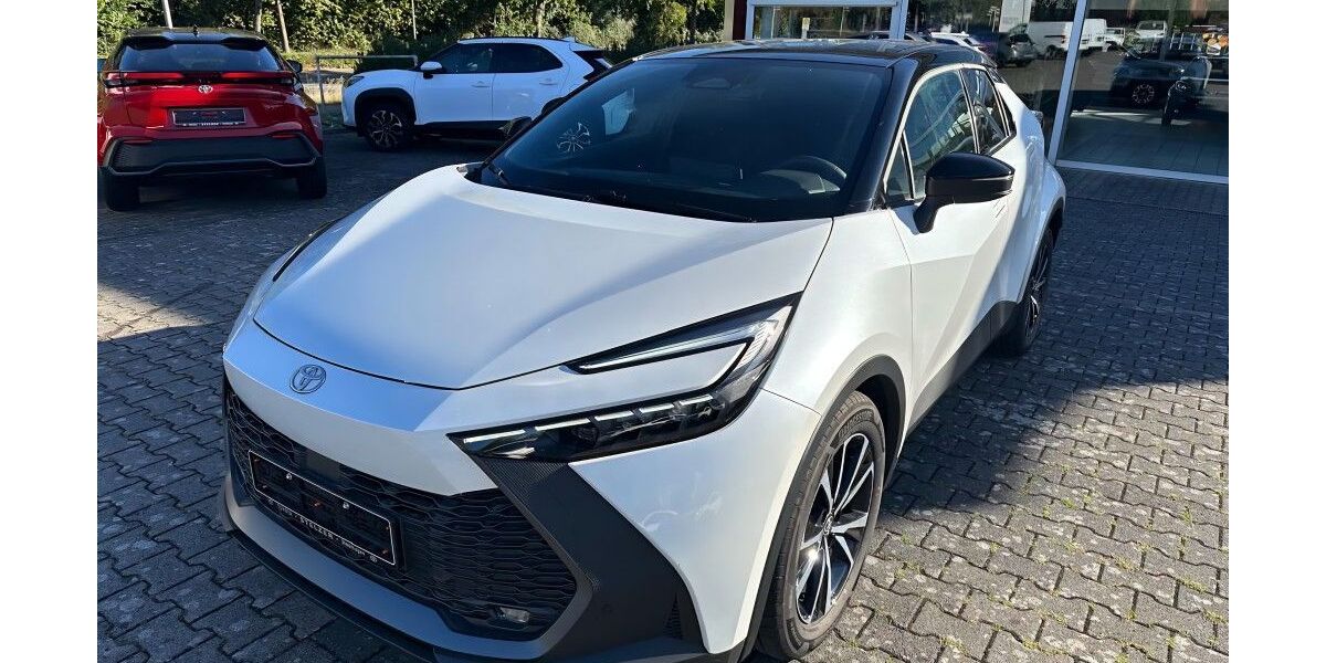 Toyota C-HR 4.500 km 33.590 &euro; Stadthagen 31655