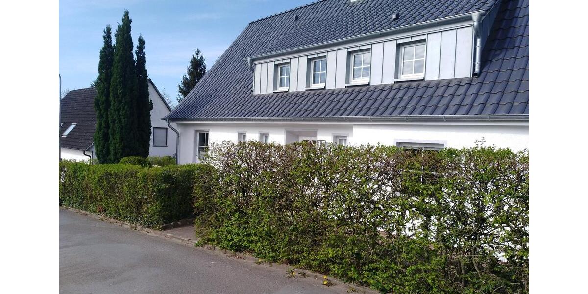 Etagenwohnung Rinteln - 4 Zimmer, 102 m&sup2;, 975&euro; | Angebot:25989536