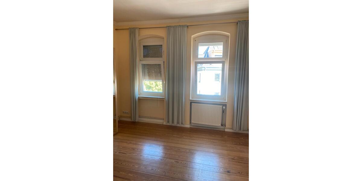 Dachgeschoßwohnung Bückeburg - 4 Zimmer, 104 m&sup2;, 206.000&euro; | Angebot:27197564