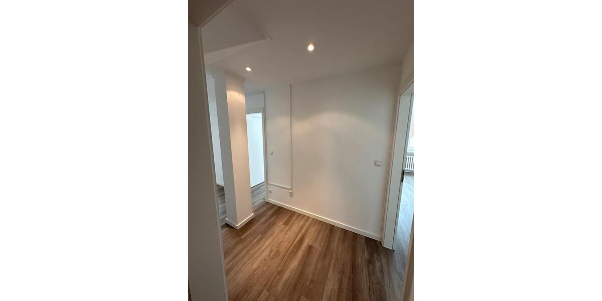 Etagenwohnung Lübbecke - 3 Zimmer, 115 m&sup2;, 620&euro; | Angebot:25978292