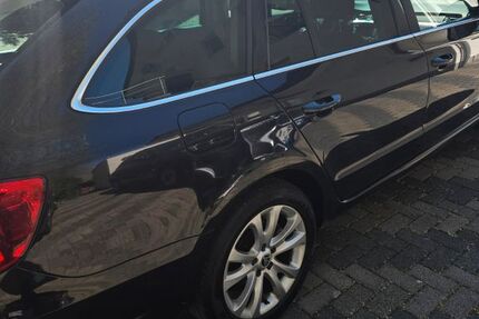 Skoda Superb 208.000 km 7.600 &euro; HERFORD 32049