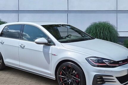 VW Golf 53.404 km 20.690 &euro; Bückeburg 31675