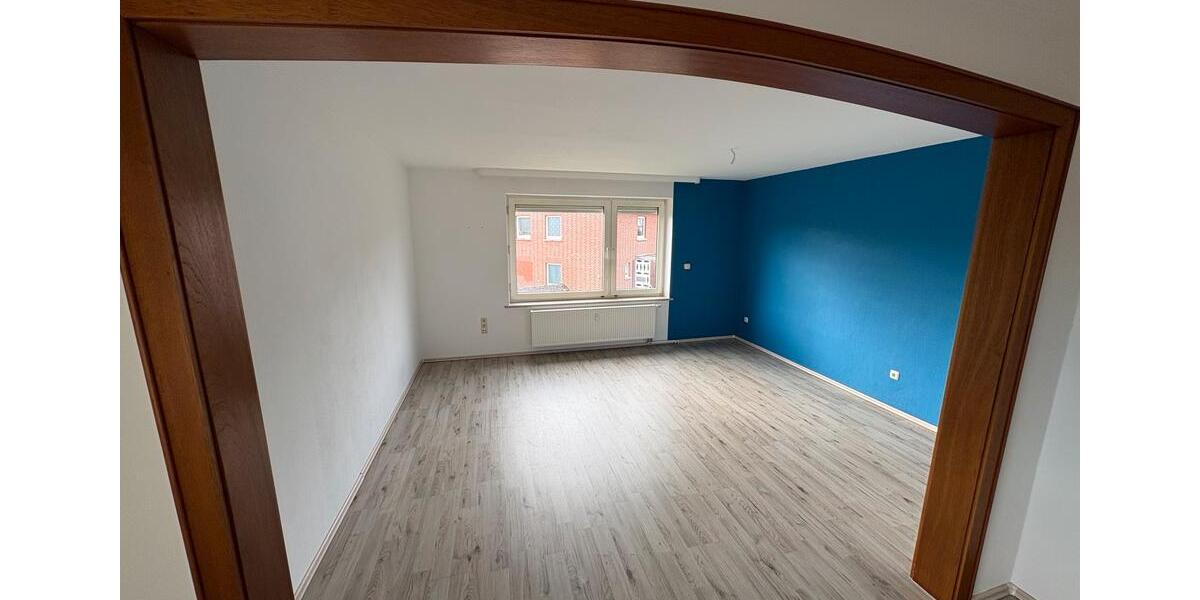 Etagenwohnung Rinteln - 3 Zimmer, 85 m&sup2;, 700&euro; | Angebot:25722206