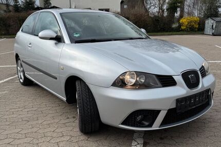 Seat Ibiza 125.000 km 2.500 &euro; Hille 32479
