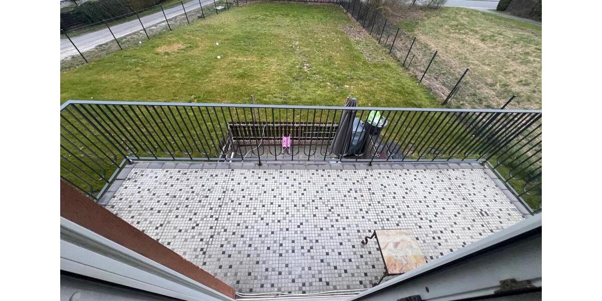 Dachgeschoßwohnung Bad Oeynhausen Dehme - 3 Zimmer, 75 m&sup2;, 1.100&euro; | Angebot:25949038