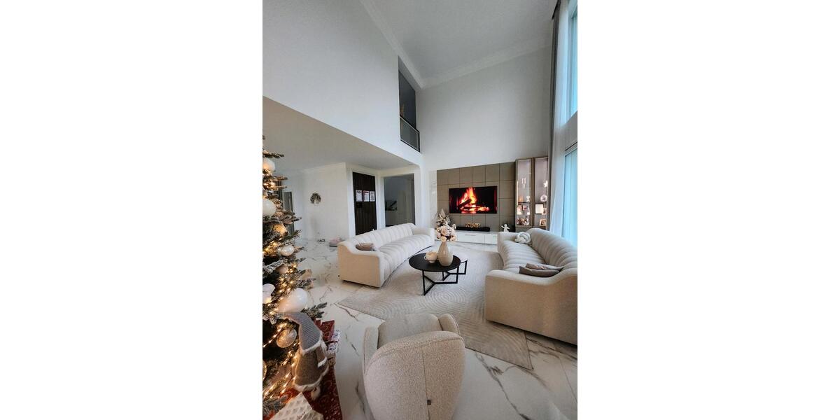 Villa Espelkamp - 9 Zimmer, 380 m&sup2;, 1.100.000&euro; | Angebot:24491516