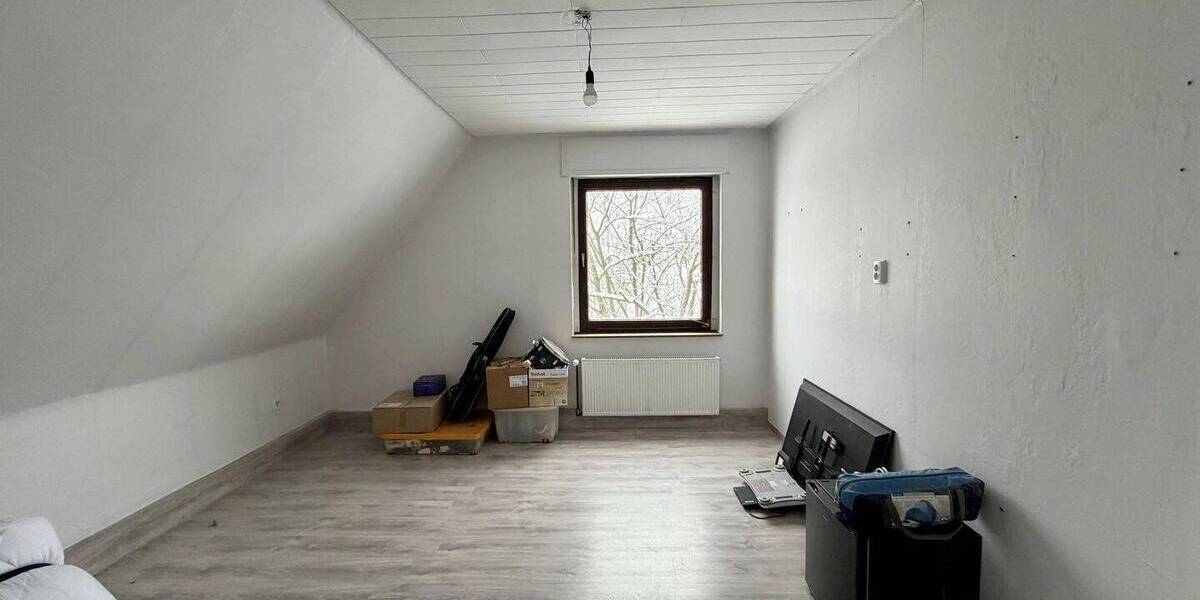 Mehrfamilienhaus, Wohnhaus Kirchlengern Südlengern - 8 Zimmer, 186 m&sup2;, 259.000&euro; | Angebot:25663797