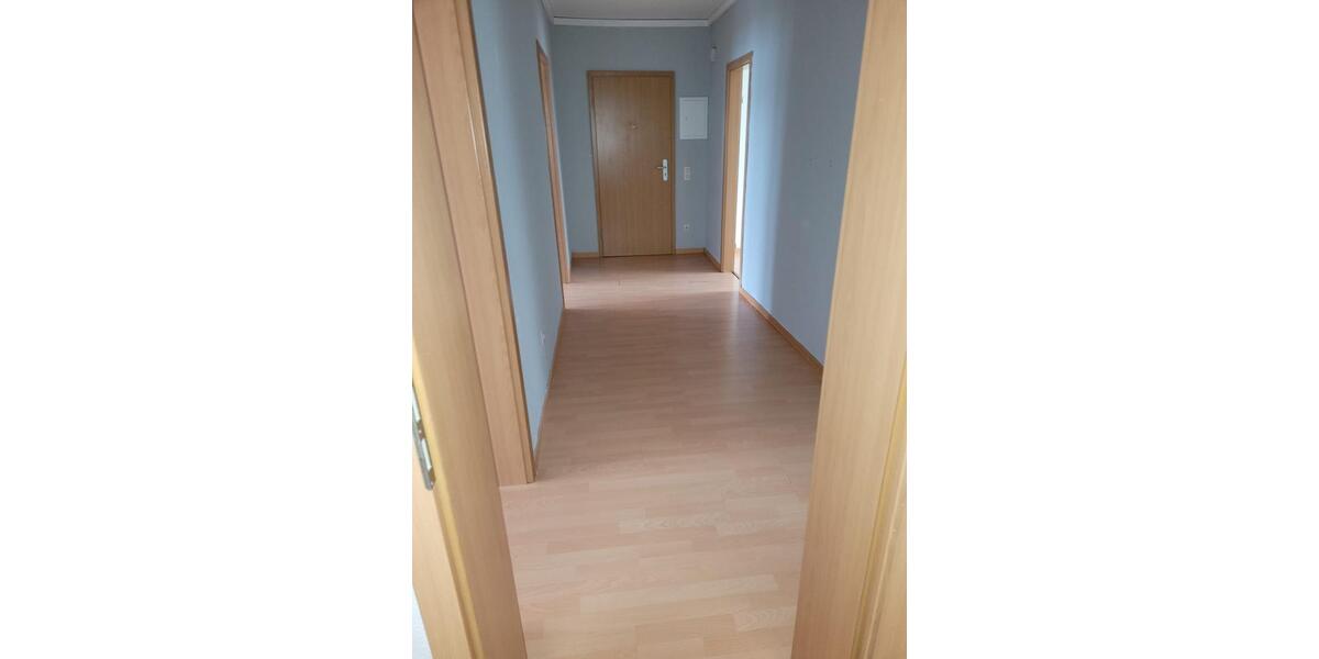 Etagenwohnung Stolzenau - 4 Zimmer, 90 m&sup2;, 125.000&euro; | Angebot:27116167