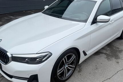 BMW 520 158.212 km 24.900 &euro; Löhne 32584