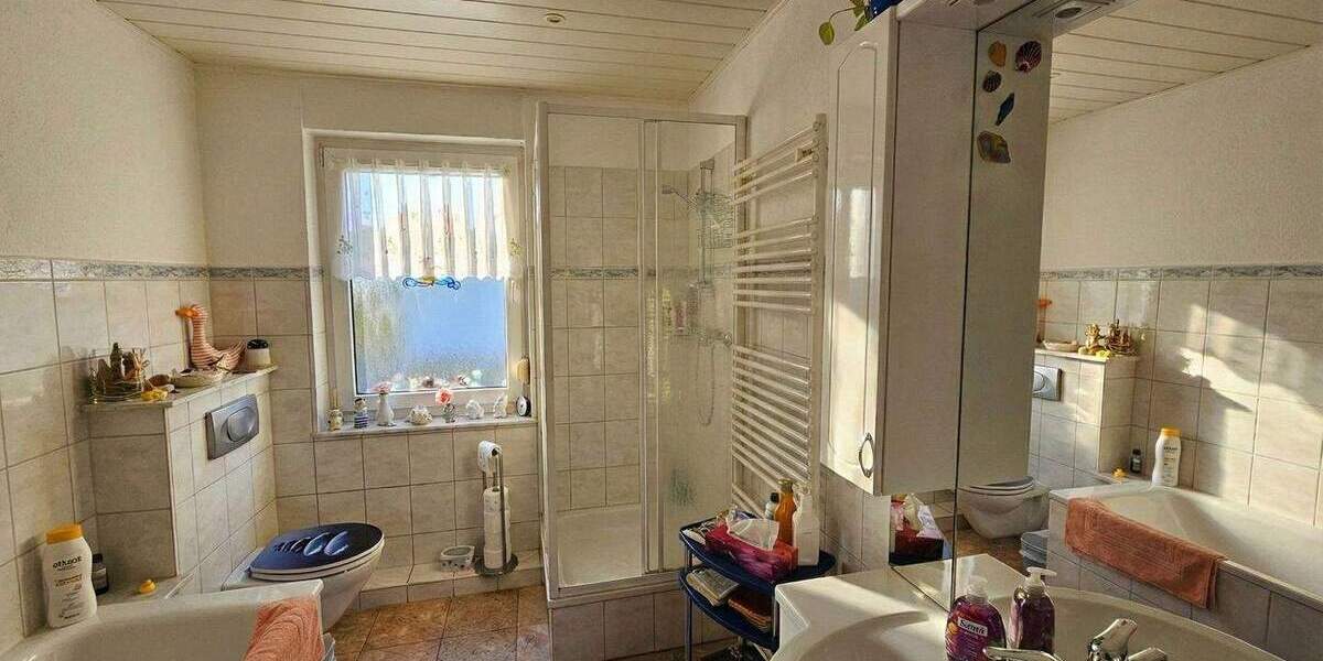 Mehrfamilienhaus, Wohnhaus Vlotho - 1 Zimmer, 259 m&sup2;, 499.900&euro; | Angebot:25666286