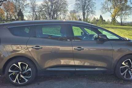 Renault Grand Scenic 107.000 km 13.900 &euro; Minden 32425