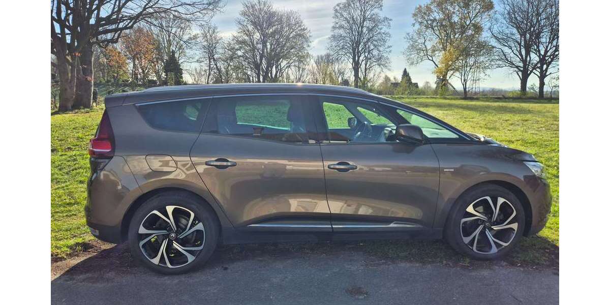 Renault Grand Scenic 107.000 km 13.900 &euro; Minden 32425