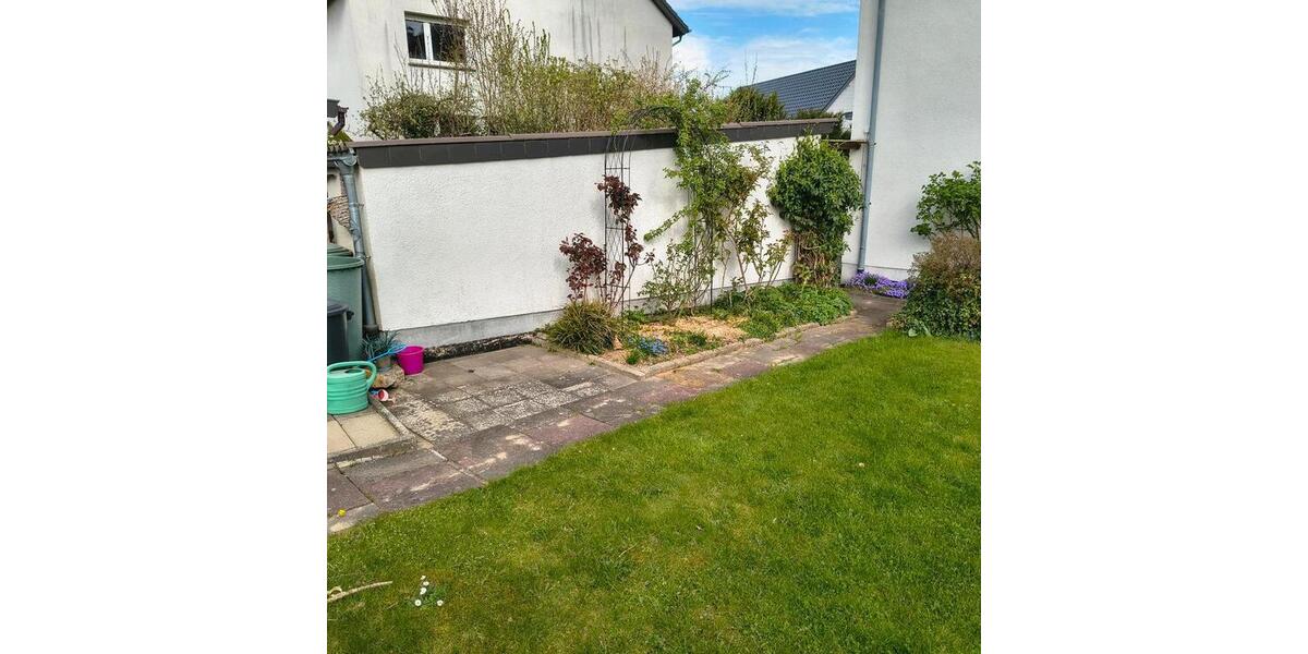 Einfamilienhaus Lemgo - 4 Zimmer, 120 m&sup2;, 380.000&euro; | Angebot:26091218