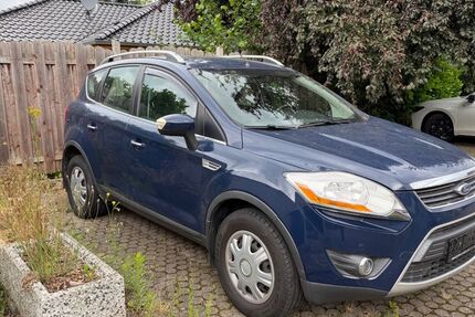 Ford Kuga 171.000 km 3.900 &euro; Porta Westfalica 32427