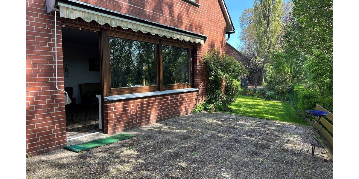 Interessantes Wohnhaus mit 2 Wohnungen, Nebengebäude und Grünland - Einfamilienhaus Stolzenau | Angebot:27142431