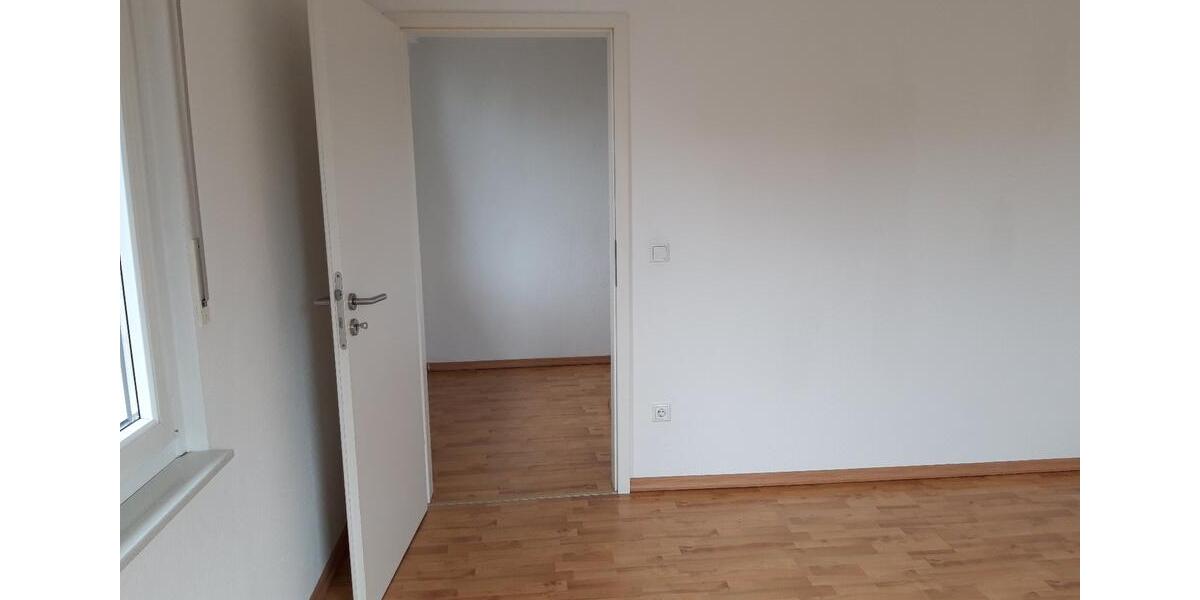 Etagenwohnung Bad Oeynhausen Dehme - 3 Zimmer, 93 m&sup2;, 720&euro; | Angebot:25974611