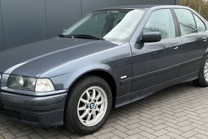 BMW 318 152.265 km 5.490 &euro; Bad Salzuflen 32105