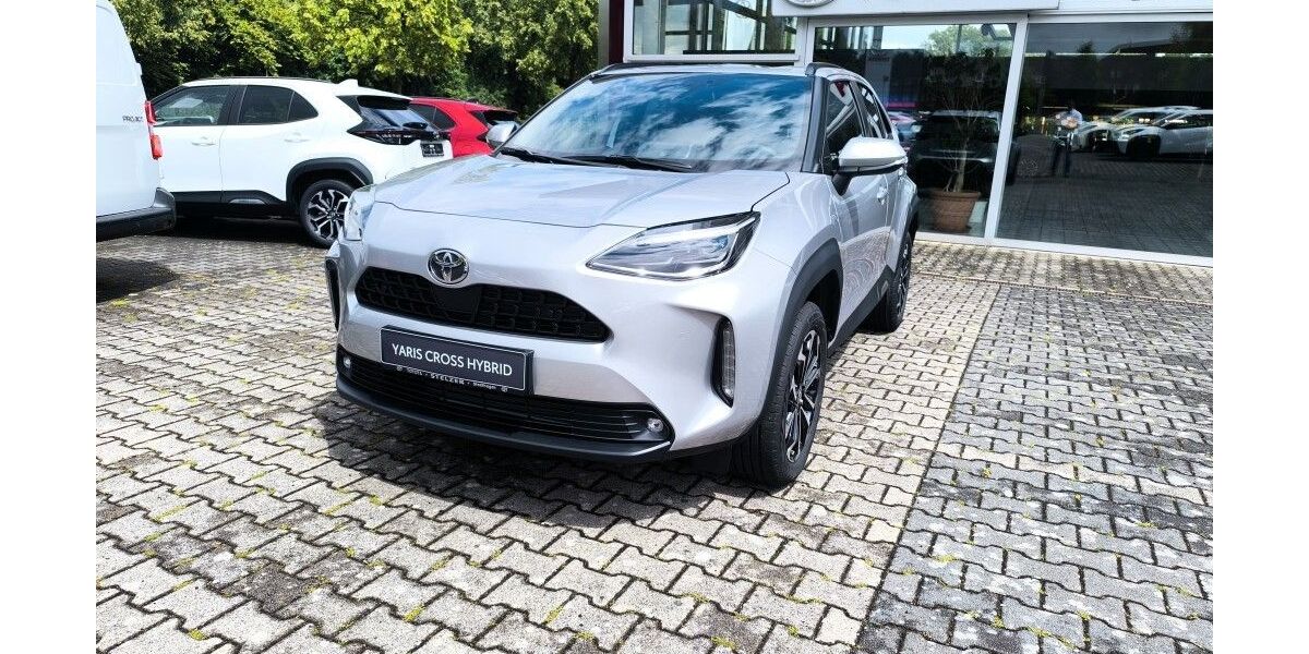 Toyota Yaris Cross 2.500 km 29.500 &euro; Stadthagen 31655
