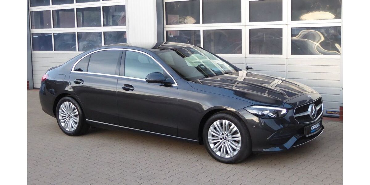 Mercedes-Benz C 180 8.300 km 38.950 &euro; Diepenau 31603