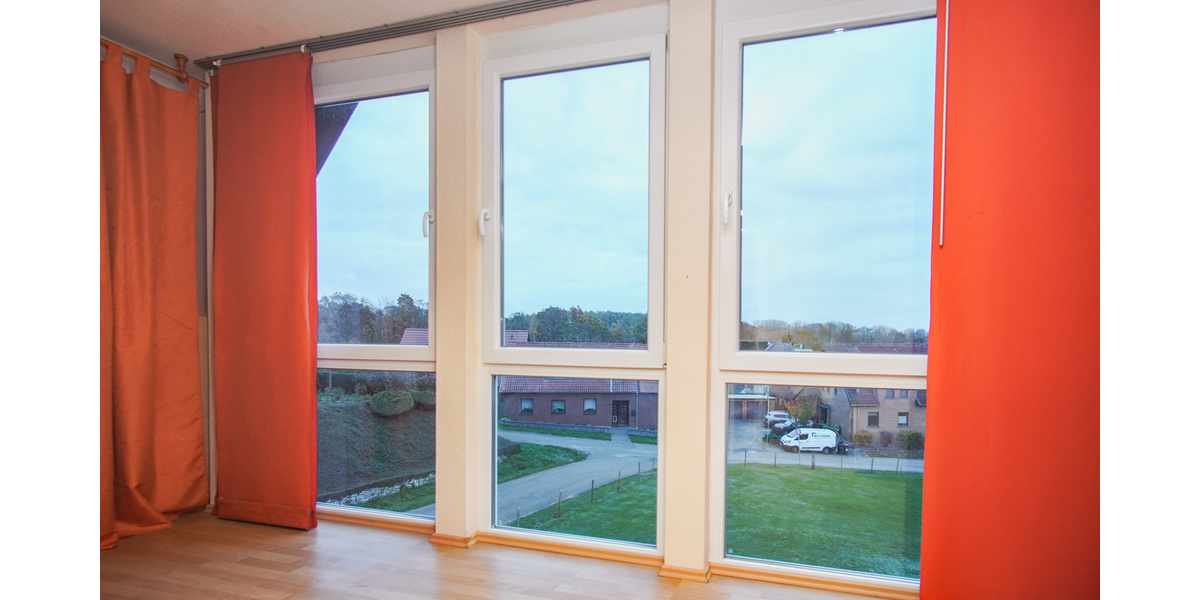 Ihr Zuhause, Ihr Panorama – Wohnen mit traumhafter Aussicht - Einfamilienhaus Porta Westfalica | Angebot:13564854