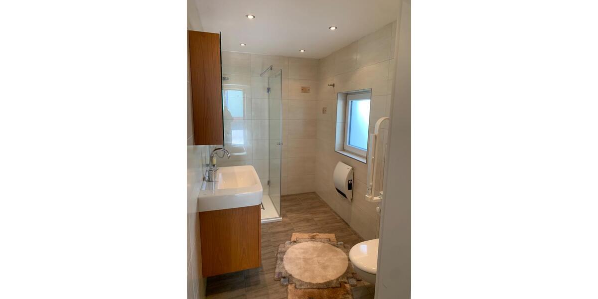 Einfamilienhaus Hüllhorst - 8 Zimmer, 180 m&sup2;, 198.500&euro; | Angebot:26316422