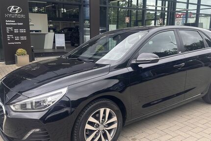 Hyundai i30 62.700 km 11.990 &euro; Espelkamp 32339