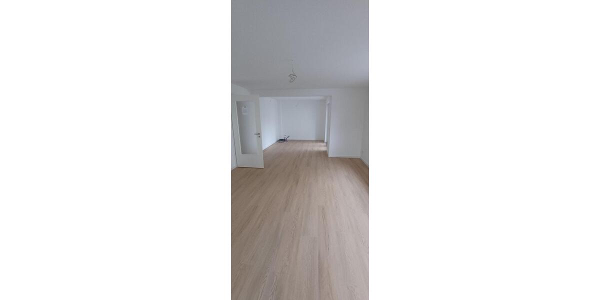 Erdgeschoßwohnung Stadthagen - 3 Zimmer, 80 m&sup2;, 1.000&euro; | Angebot:23133963