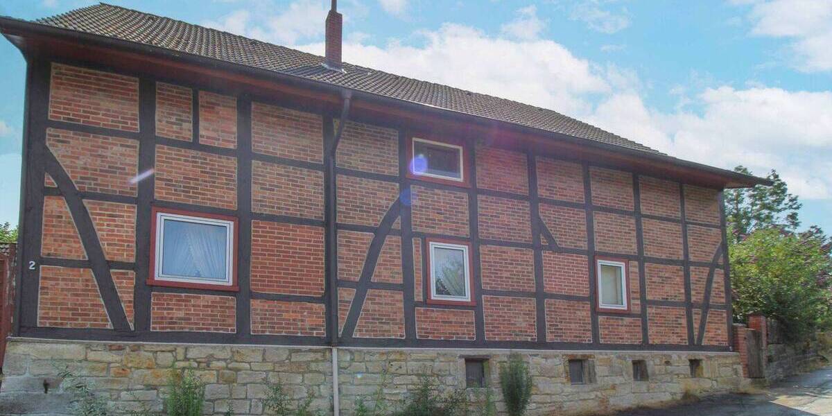 Einfamilienhaus Rinteln Deckbergen - 7 Zimmer, 227 m&sup2;, 89.000&euro; | Angebot:26818628