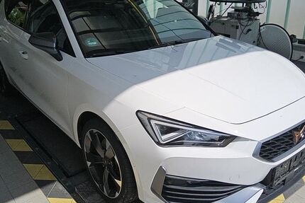 Cupra Leon 49.000 km 22.399 &euro; Uchte 31600