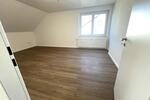 Dachgeschoßwohnung Rödinghausen - 3 Zimmer, 93 m&sup2;, 219.000&euro; | Angebot:25856837