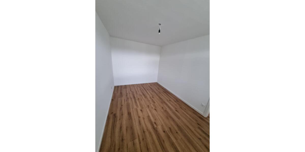 Etagenwohnung Bünde - 3.5 Zimmer, 83 m&sup2;, 675&euro; | Angebot:25749508