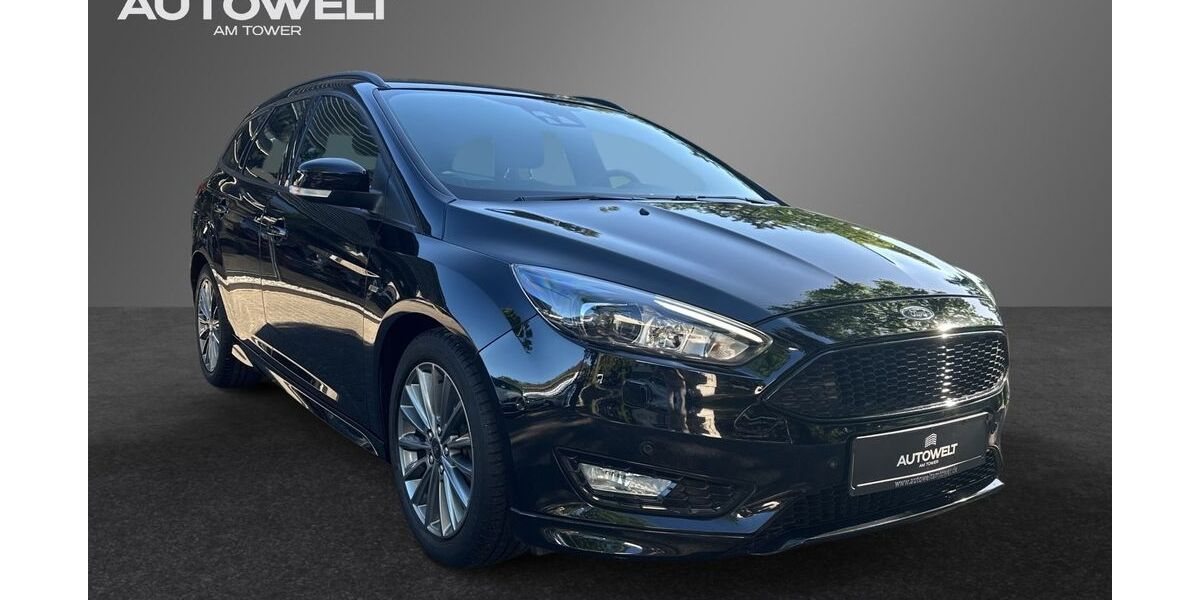 Ford Focus 96.000 km 9.890 &euro; Bad Salzuflen 32108