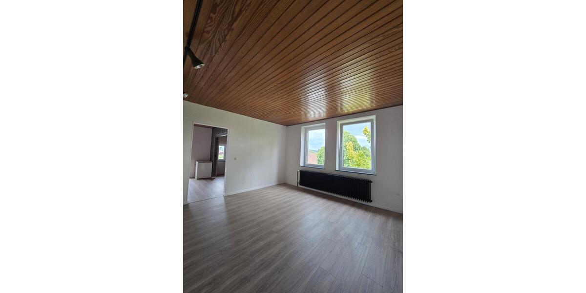 Etagenwohnung Lemgo - 4.5 Zimmer, 95 m&sup2;, 800&euro; | Angebot:26271010