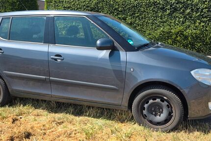 Skoda Fabia 215.440 km 1.850 &euro; Lemgo 32657
