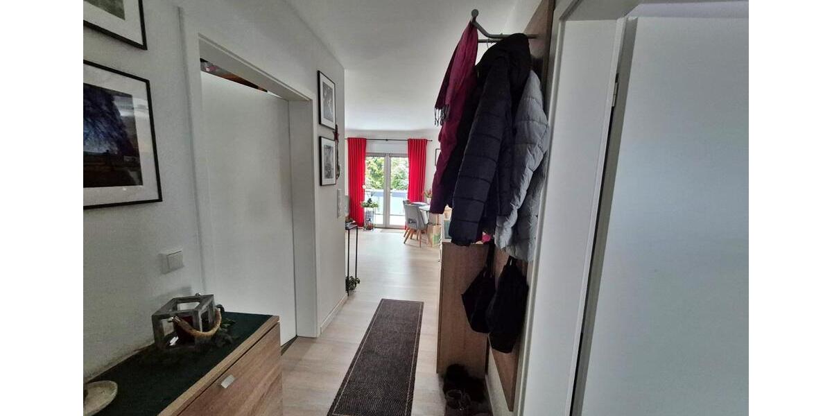 Etagenwohnung Porta Westfalica - 3 Zimmer, 74 m&sup2;, 1.000&euro; | Angebot:25144456