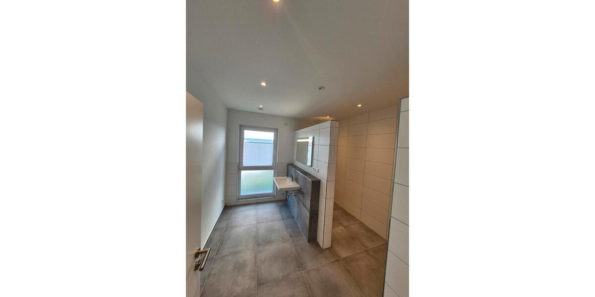 Erdgeschoßwohnung Minden - 3 Zimmer, 117 m&sup2;, 1.280&euro; | Angebot:25294057