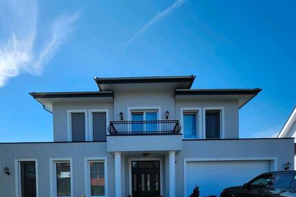 Haus Espelkamp - 9 Zimmer, 380 m&sup2;, 1.100.000&euro; | Angebot:24491516