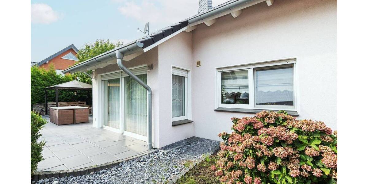 Einfamilienhaus Lübbecke - 7 Zimmer, 185 m&sup2;, 429.000&euro; | Angebot:26643996