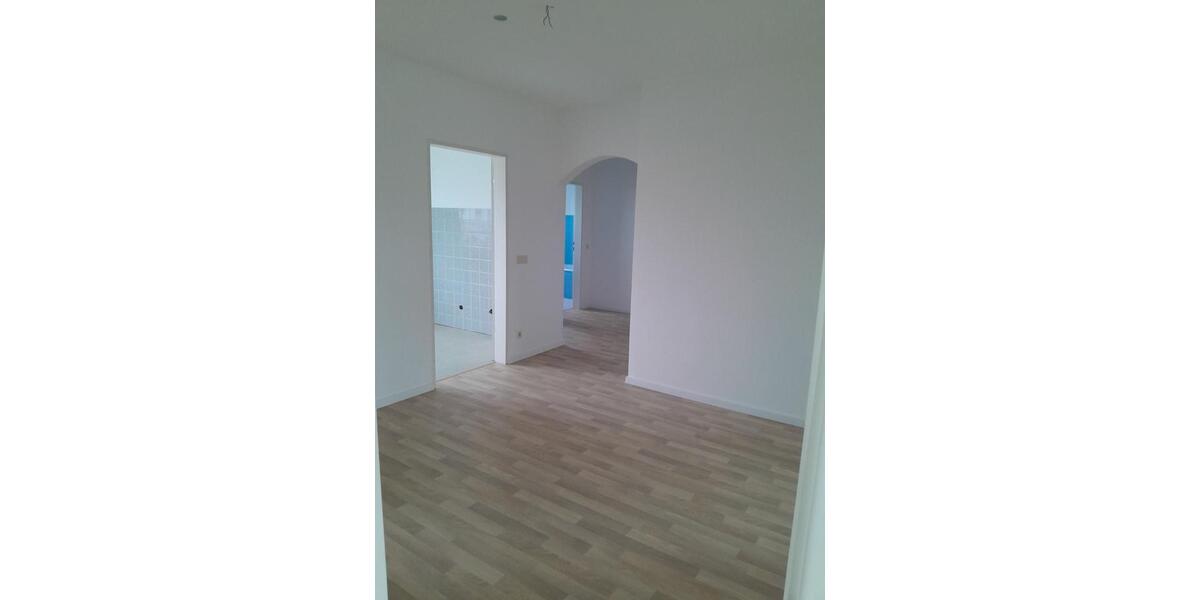 Etagenwohnung Enger - 3 Zimmer, 84 m&sup2;, 621&euro; | Angebot:25943747