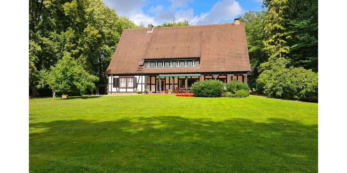 Einfamilienhaus Bünde - 15 Zimmer, 543 m&sup2;, 499.000&euro; | Angebot:24778922